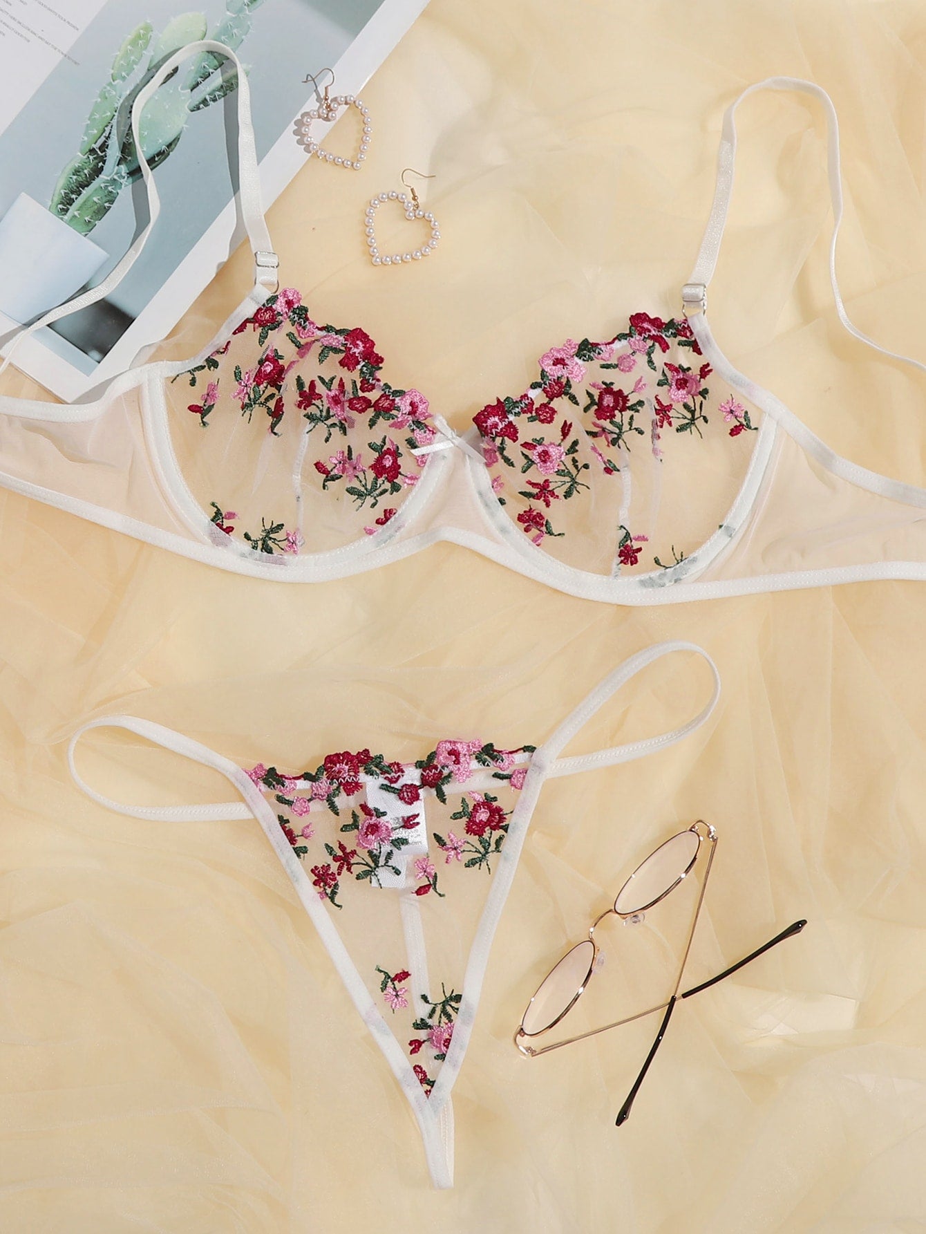 Floral Embroidered Mesh Underwire Lingerie Set – FAZAH FASHION