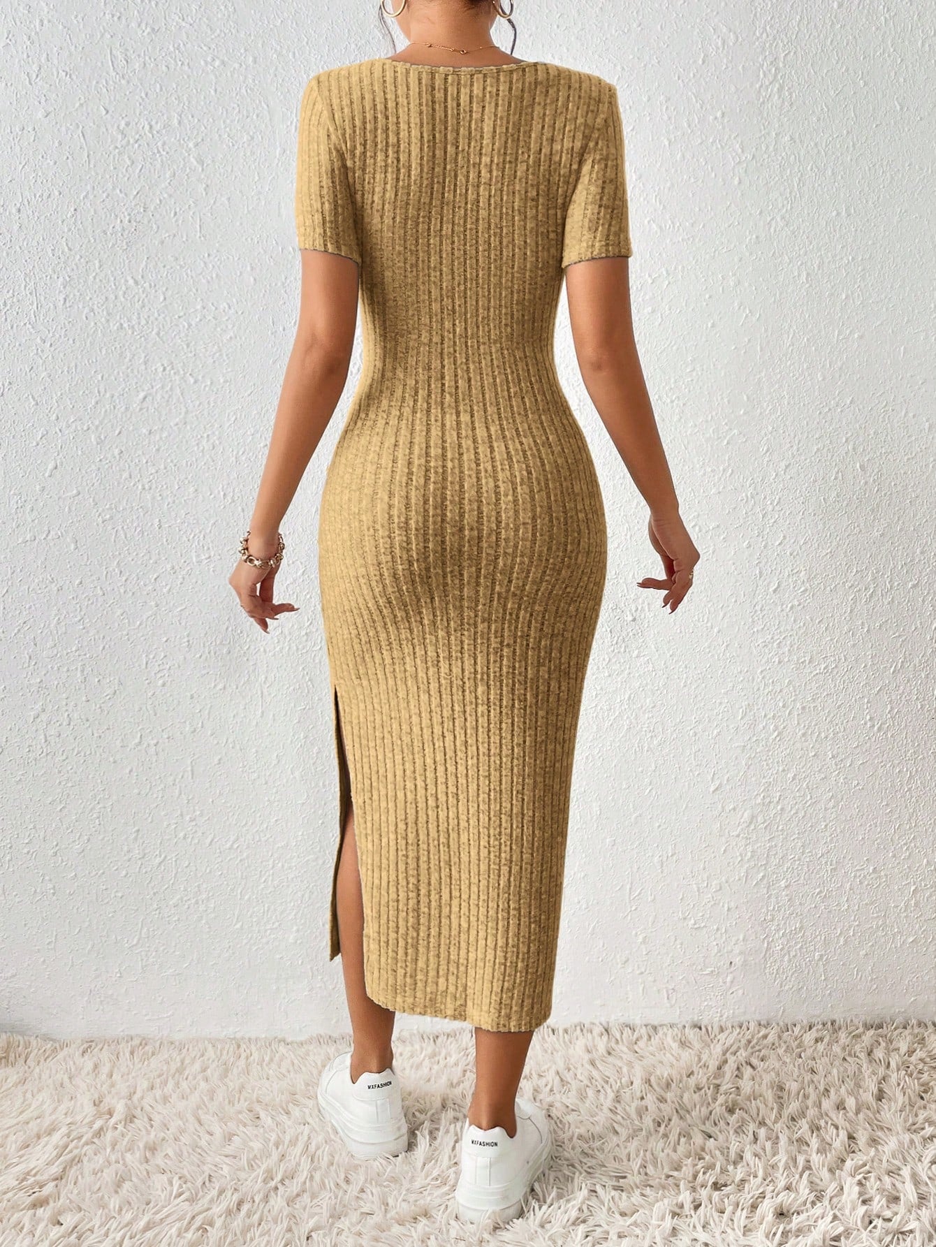73